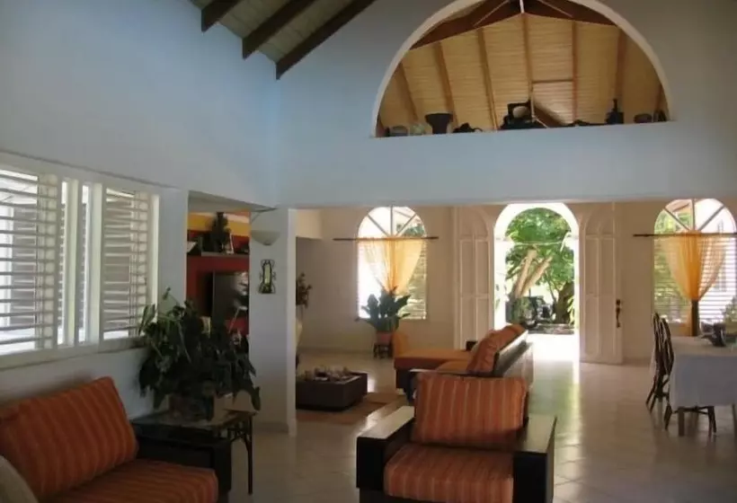 پانسیون Vlc Guesthouse Sosua