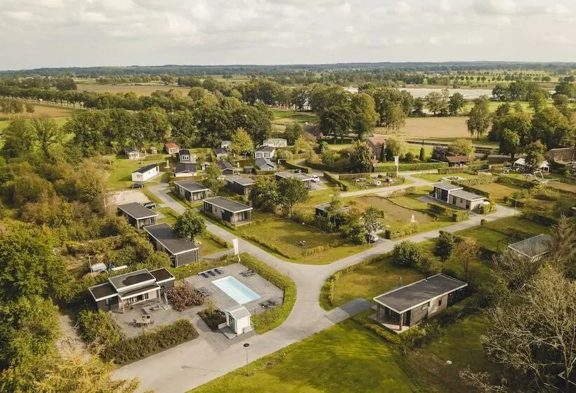 リゾートホテル Vakantiepark Buitenplaats Holten