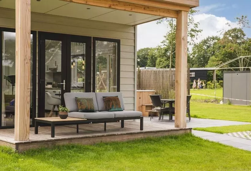 リゾートホテル Vakantiepark Buitenplaats Holten