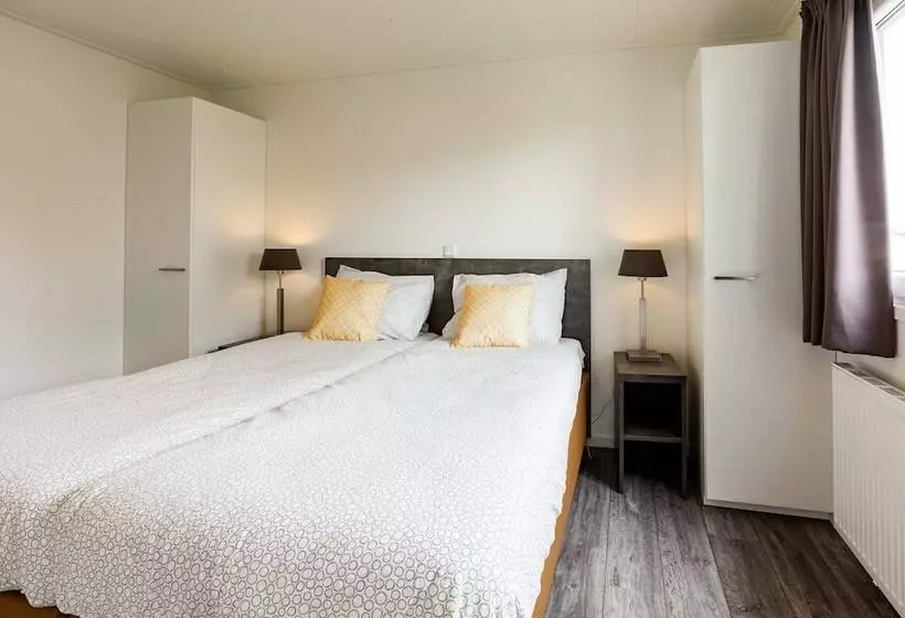 リゾートホテル Topparken – Recreatiepark Het Esmeer