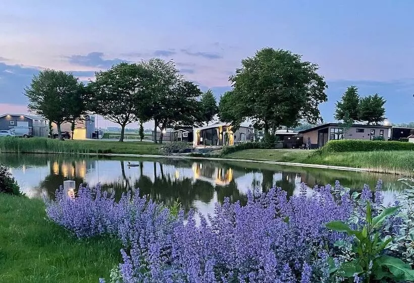 リゾートホテル Topparken – Recreatiepark Het Esmeer