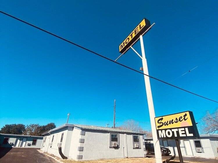 Sunset Motel