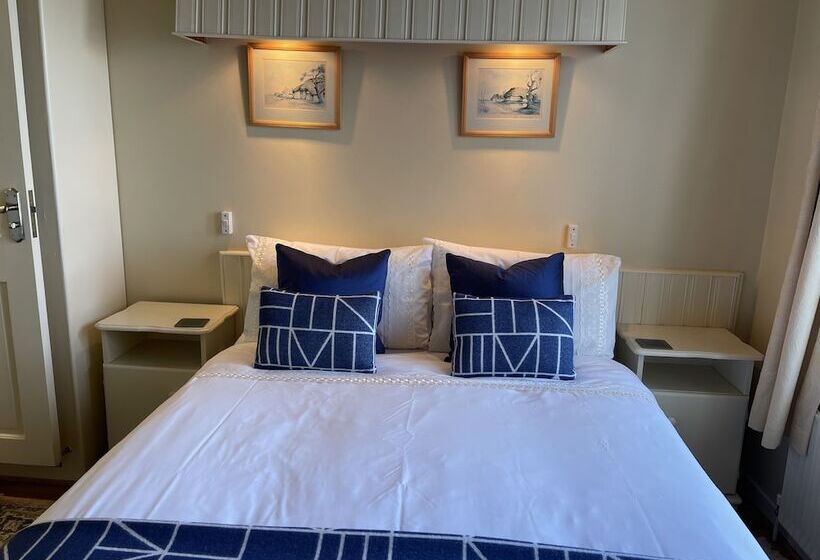 مبيت وإفطار Teach Cruachán Large Group Holiday Home