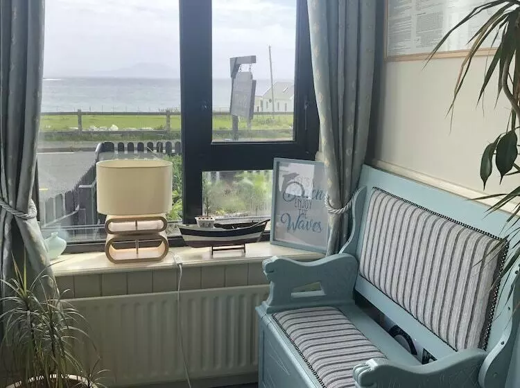 Aamiaismajoitus (B&B) Teach Cruachán Large Group Holiday Home