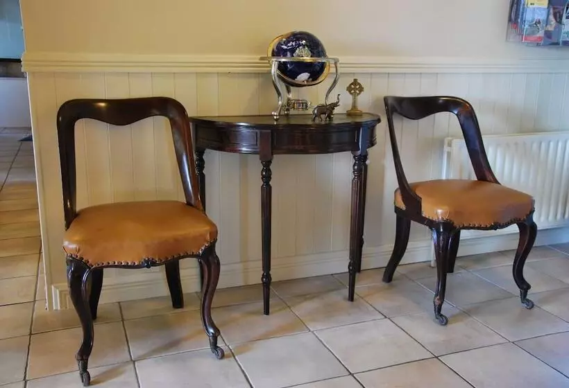 Aamiaismajoitus (B&B) Teach Cruachán Large Group Holiday Home