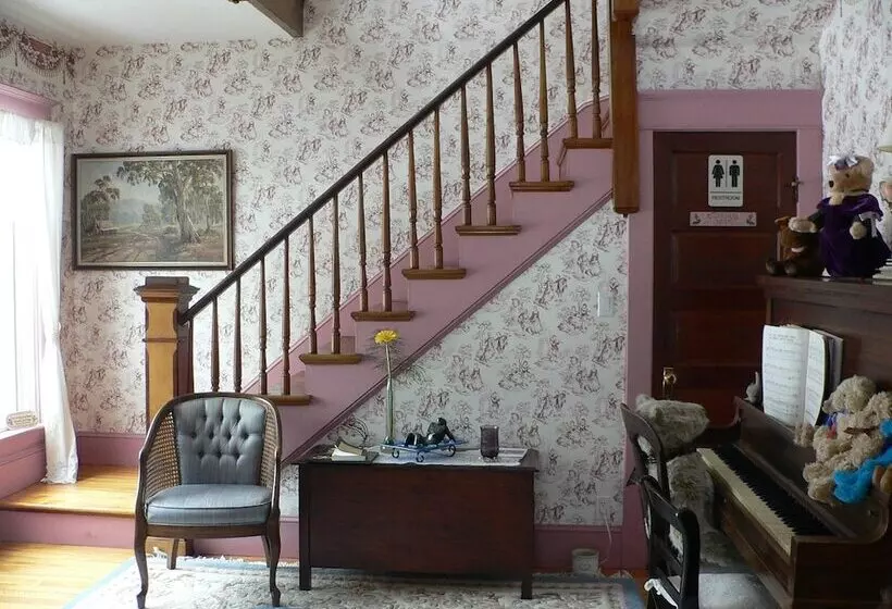 Aamiaismajoitus (B&B) Jubilee Cottage Inn