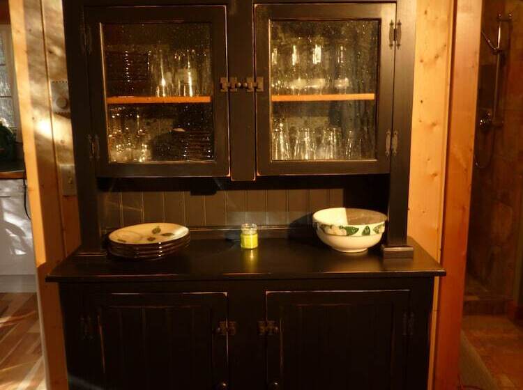 Copper Creek Inn At Mt Rainier