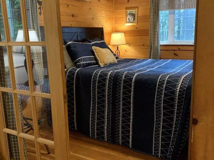 Copper Creek Inn At Mt Rainier