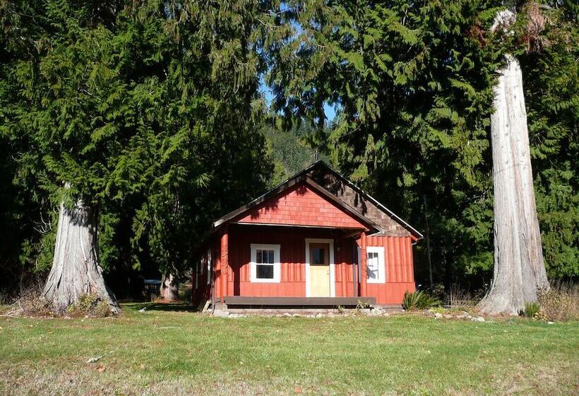 Copper Creek Inn At Mt Rainier