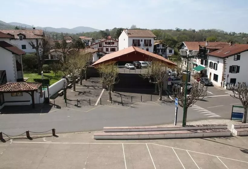 Hotelli Hôtel De La Rhune