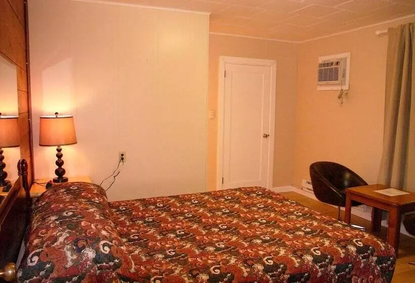 Hotelli Mountain View Lodge   No Pets Allowed