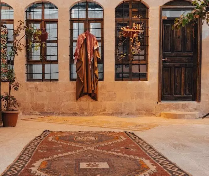 هتل Rehavi Konagi