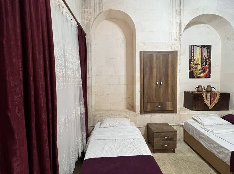 هتل Rehavi Konagi