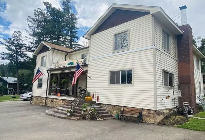 Hotelli Summit Inn