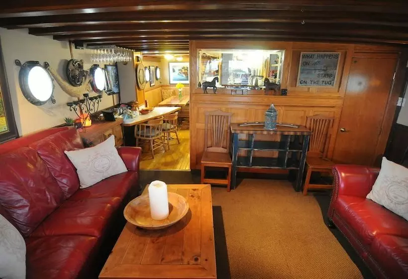 ホテル Swept Away Inn