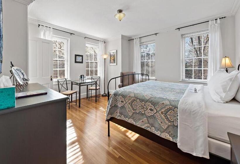 酒店 The Monte Vista