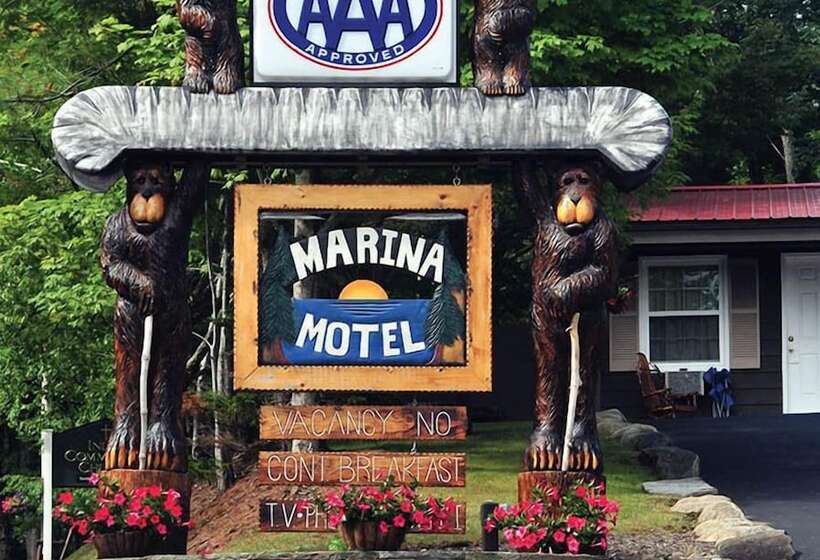 Marina Motel