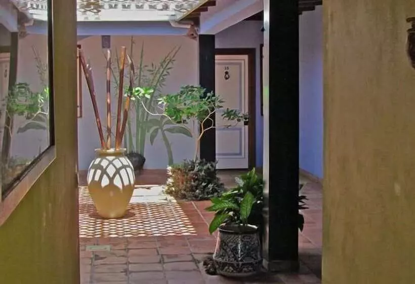 پانسیون Arca Villa And B&b