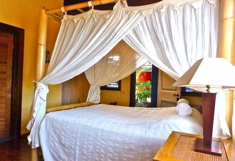 پانسیون Arca Villa And B&b