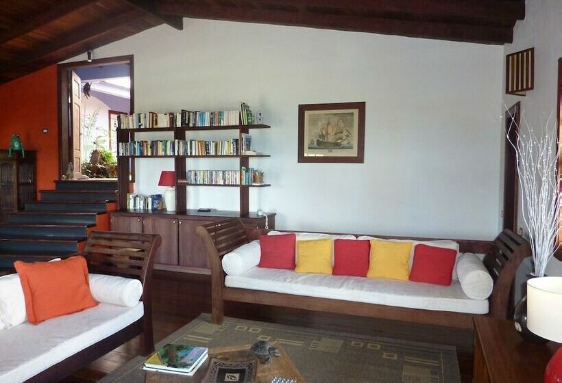 پانسیون Arca Villa And B&b