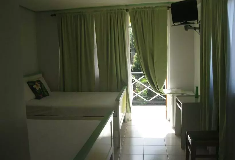 پانسیون Mr. Clean Bed And Breakfast