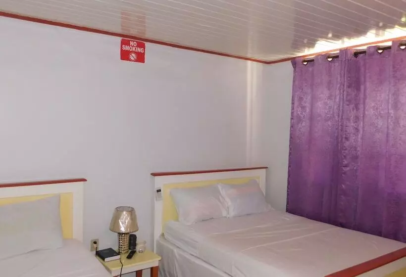 پانسیون Mr. Clean Bed And Breakfast