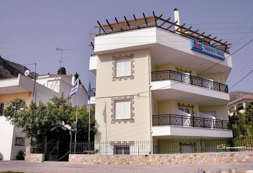 Malvasia Corner Studios