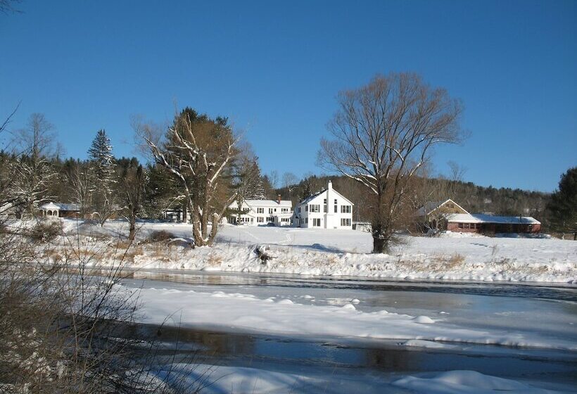 The Lincoln Inn & Restaurant At The Covered Bridge