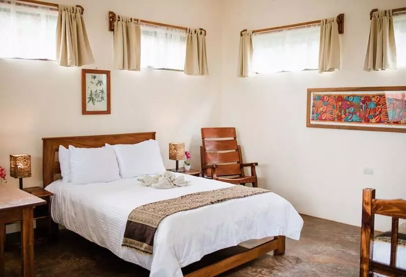 Valle Escondido Nature Reserve Hotel & Farm