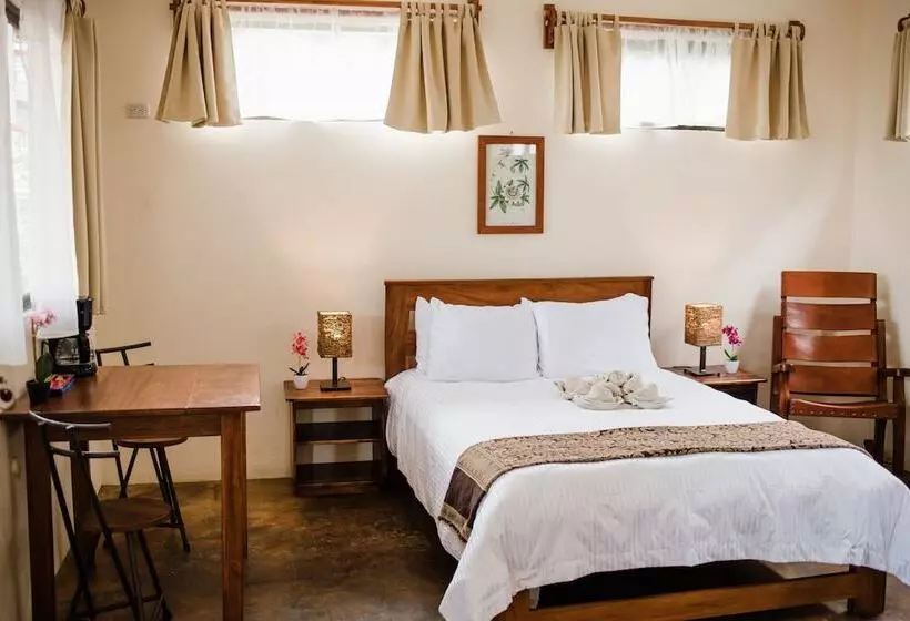 Valle Escondido Nature Reserve Hotel & Farm