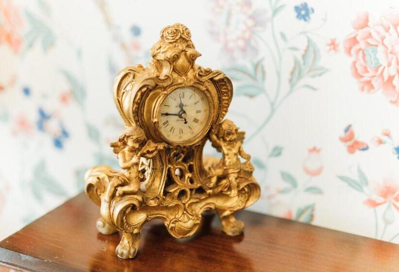 Das Kleine Hotel In Ruhiger Stadtlage