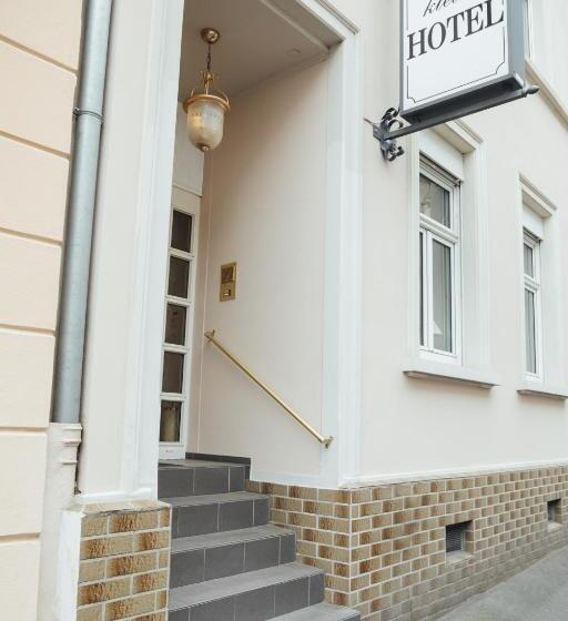 Das Kleine Hotel In Ruhiger Stadtlage