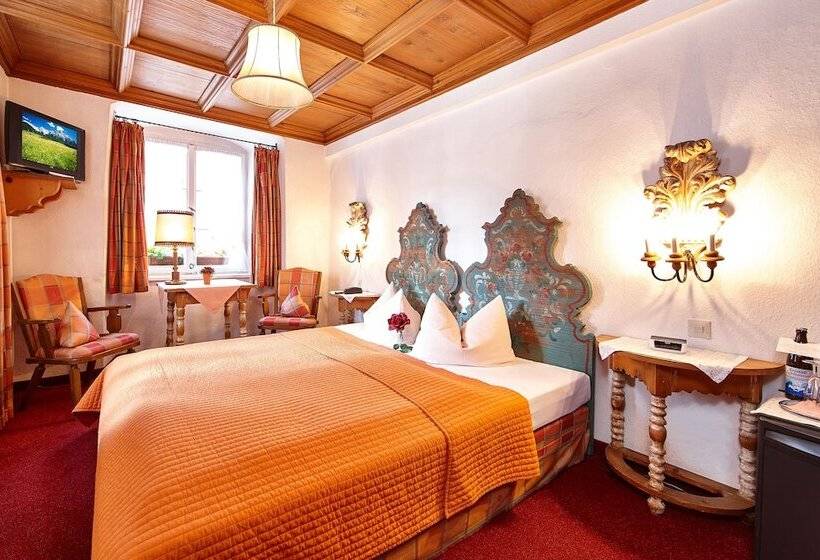 Отель Alpenrose Traditionsgasthof Mittenwald