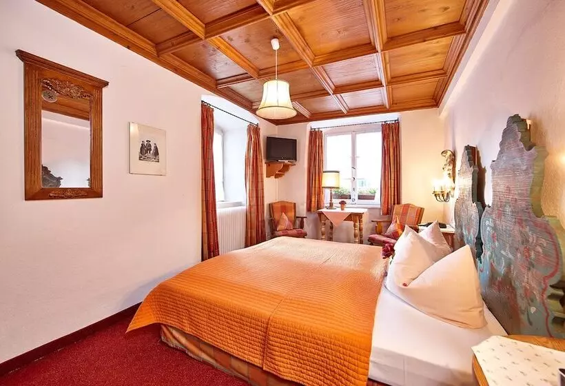 Hotel Alpenrose Traditionsgasthof Mittenwald