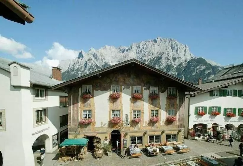 Hotel Alpenrose Traditionsgasthof Mittenwald