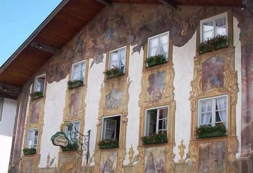 Hotel Alpenrose Traditionsgasthof Mittenwald