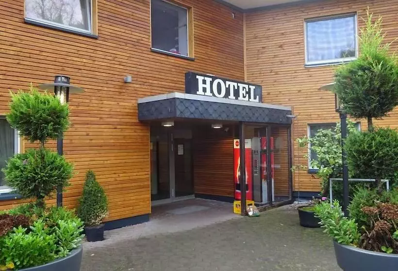 Отель Am Springhorstsee