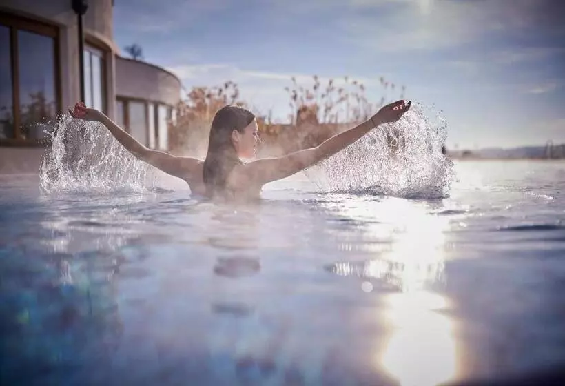 Отель Der Birkenhof Spa & Genuss Resort