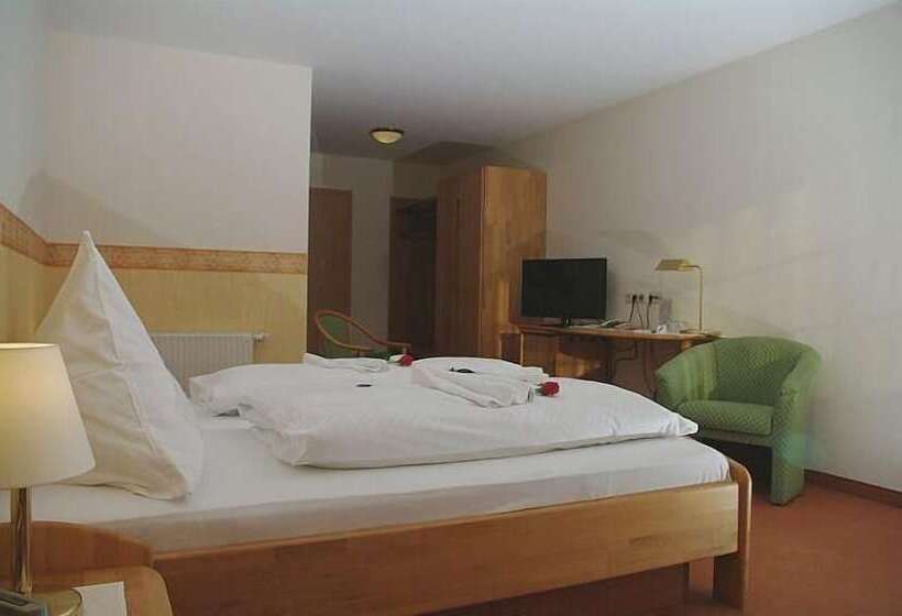 Land Gut Hotel Räuber Lippoldskrug