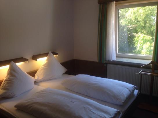 膳宿费 Lessinghof