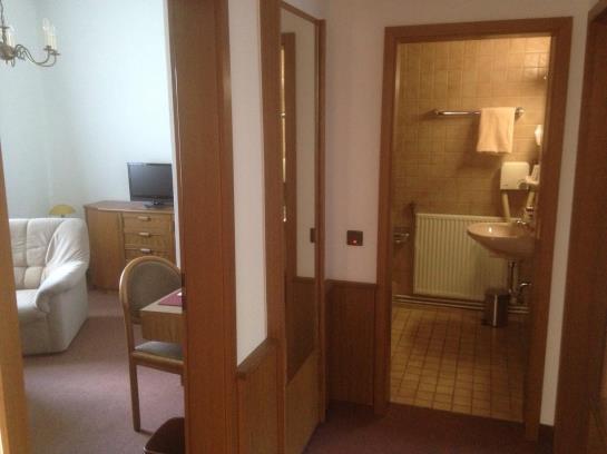 膳宿费 Lessinghof