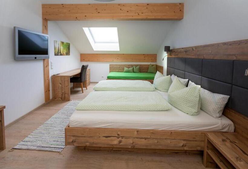 فندق Pension Bernhardhof