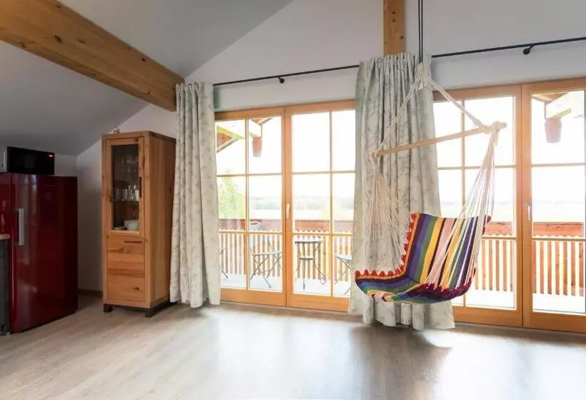 Отель Pension Bernhardhof