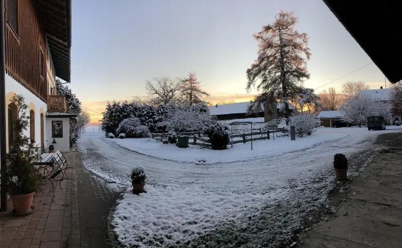 ホテル Pension Bernhardhof