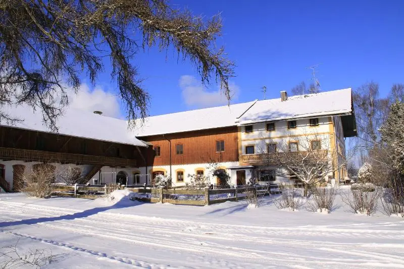 ホテル Pension Bernhardhof
