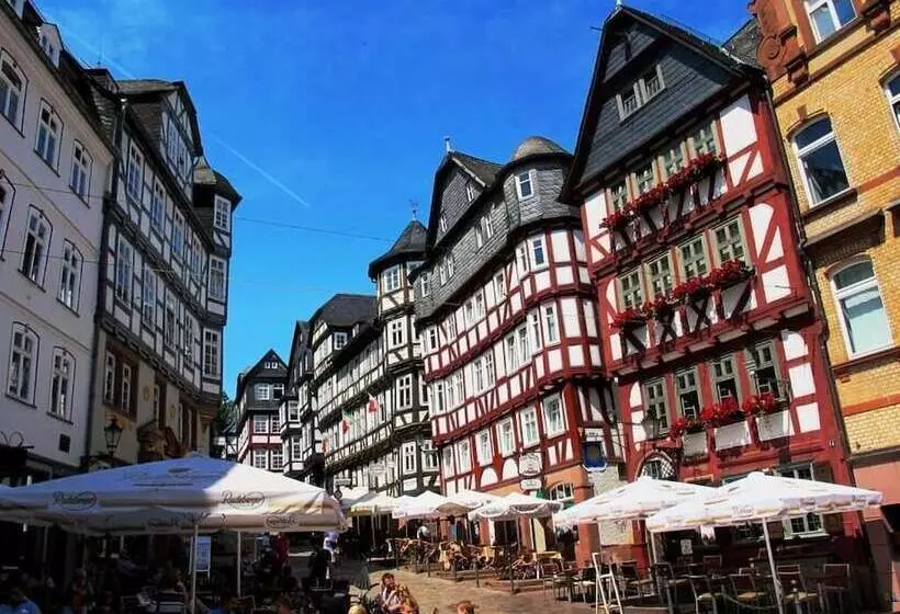 Отель Zu Jeddelohs Lodge