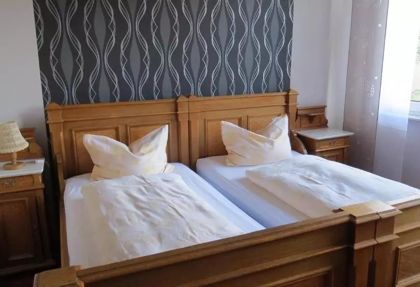 בית מלון כפרי Zum Alten Friederich