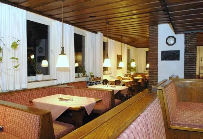 בית מלון כפרי Zum Alten Friederich