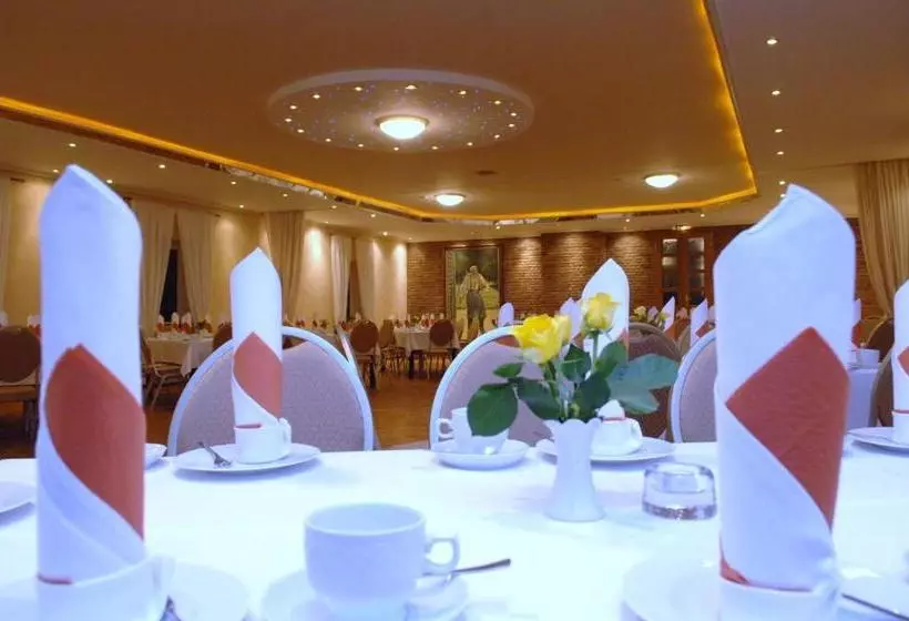 בית מלון כפרי Zum Alten Friederich