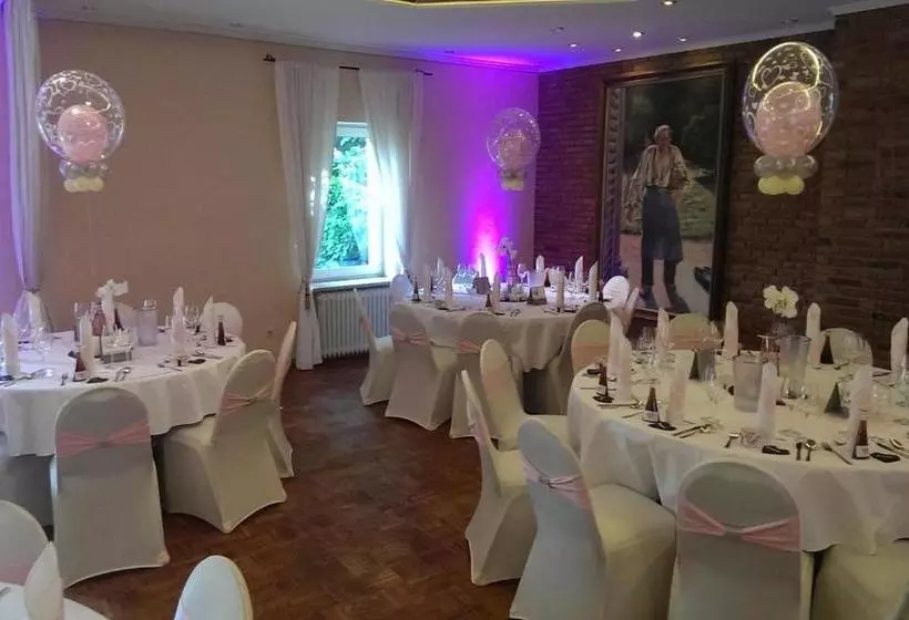 בית מלון כפרי Zum Alten Friederich